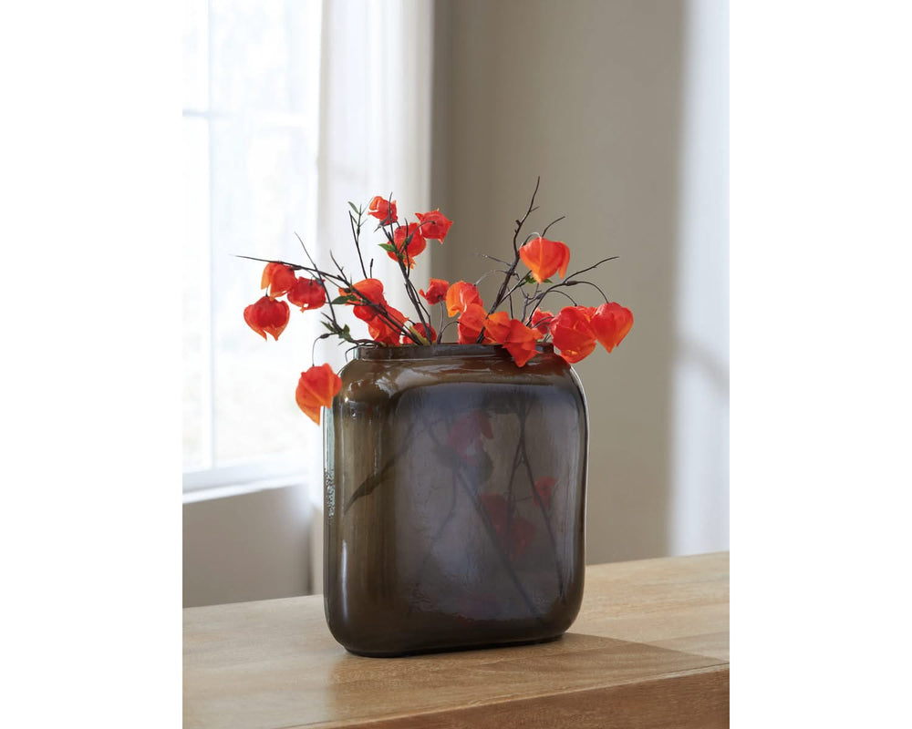 Sumner Vase