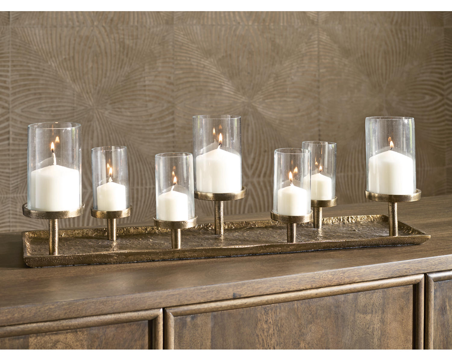 Wallmond Candle Holder