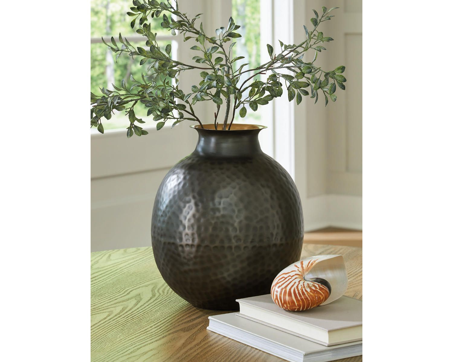 Woody Vase