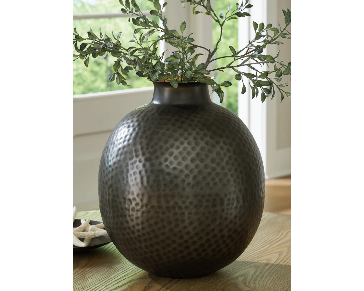 Woody Vase