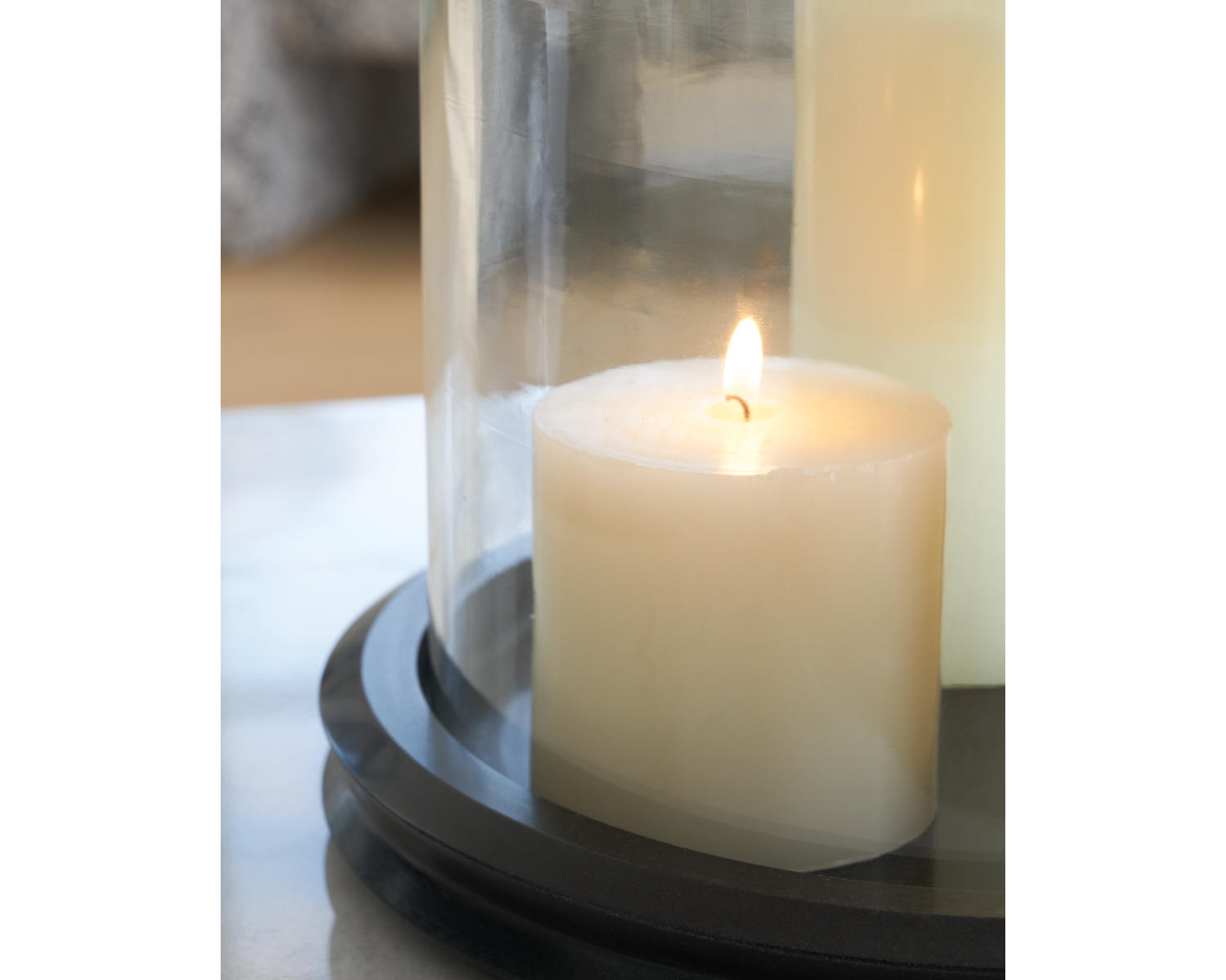 Saskia Candle Holder