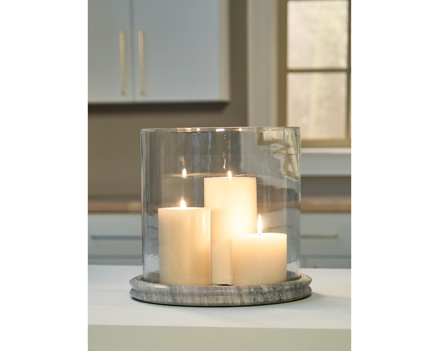 Saskia Candle Holder