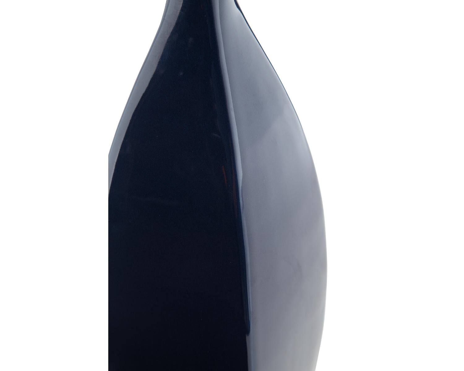 Abtinson Vase