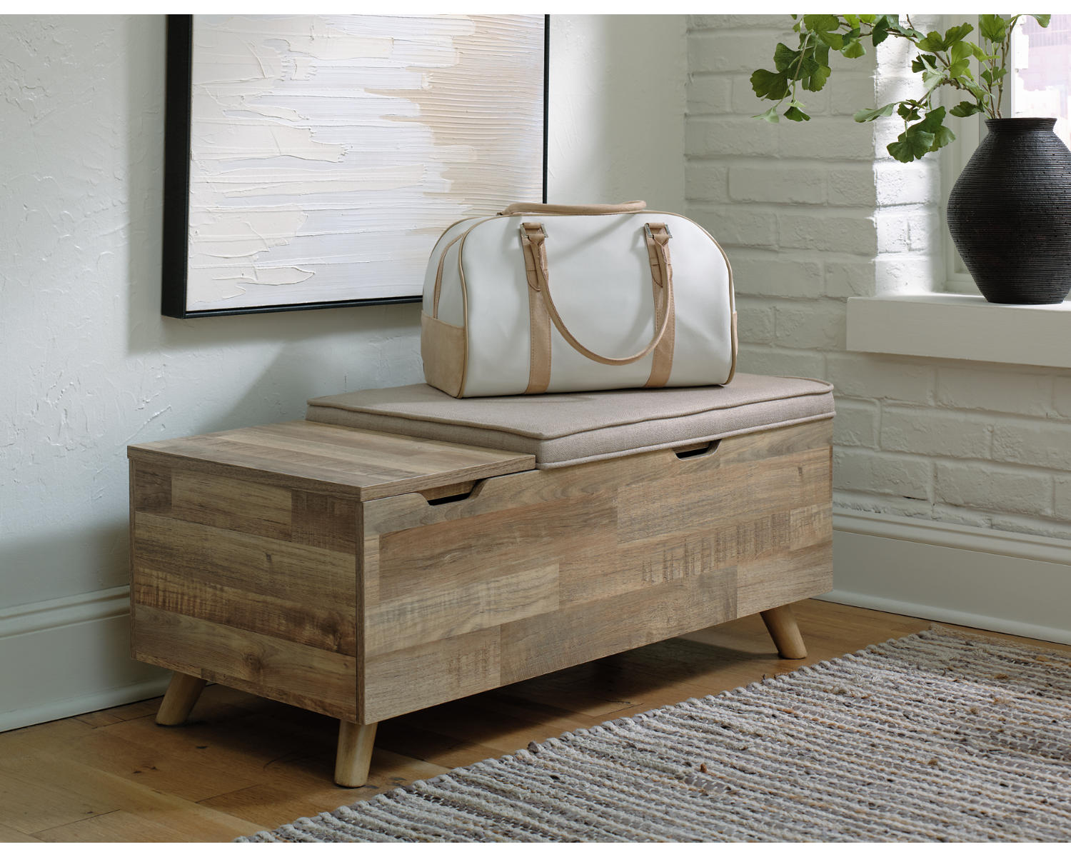 Gerdanet Storage Bench