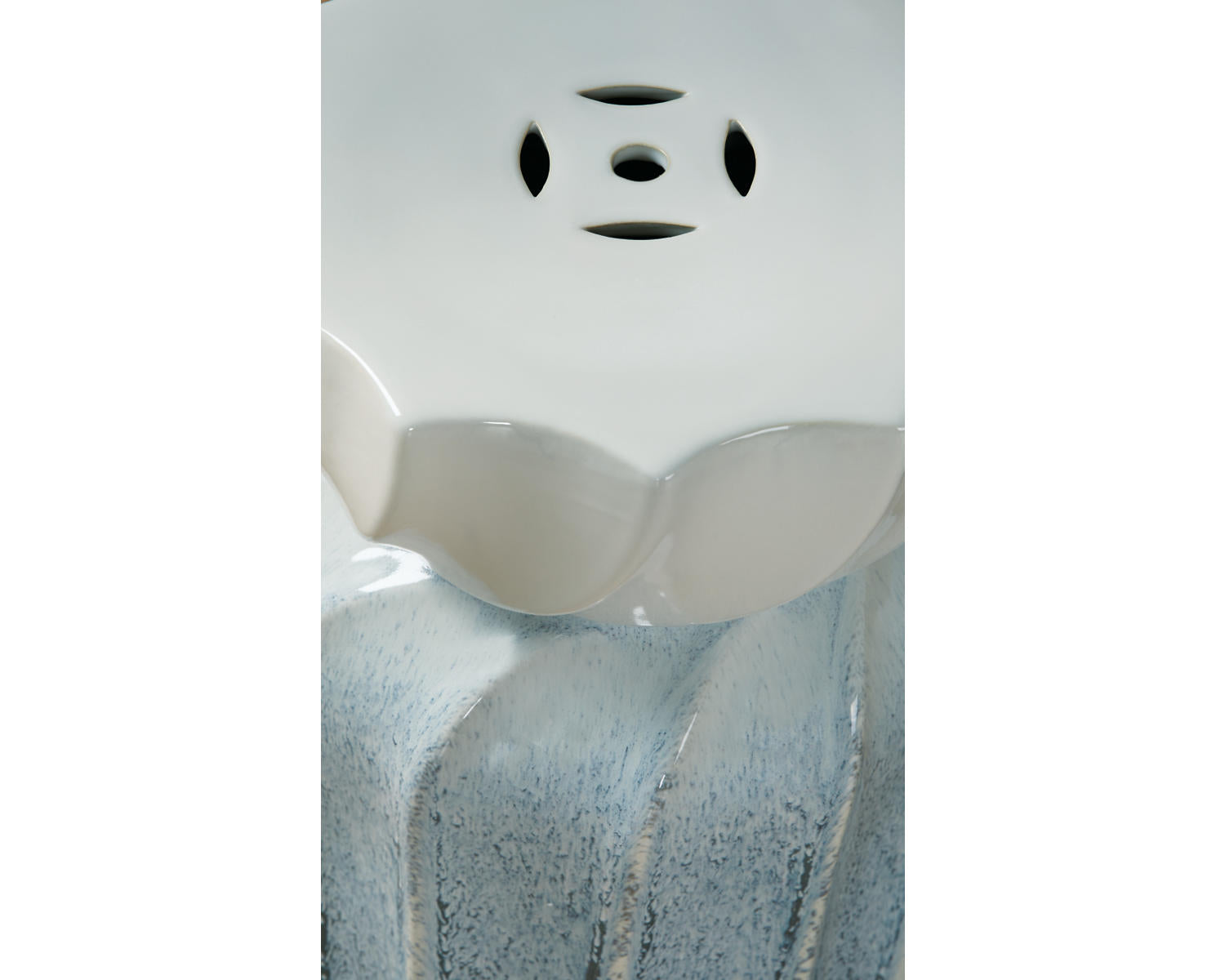Michamere Stool
