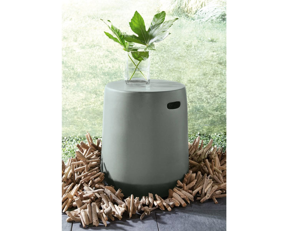 Kalmunds Stool