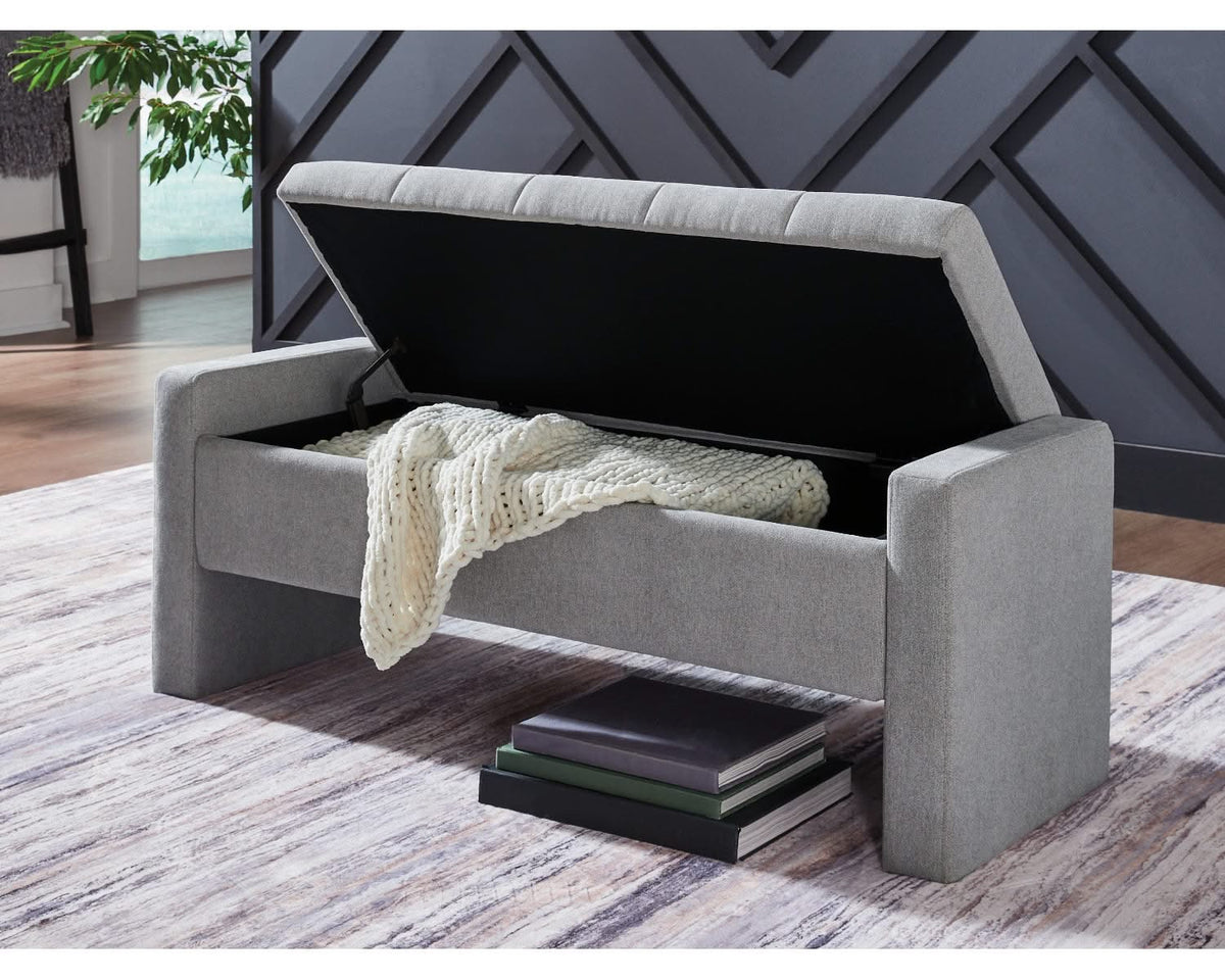 Akselman Storage Bench