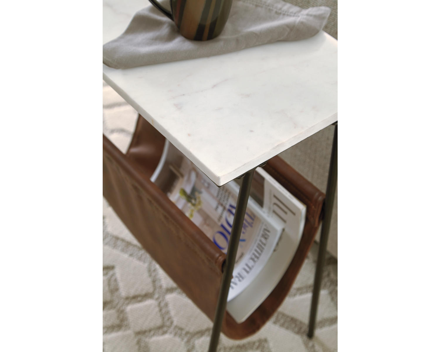 Etanbury Accent Table