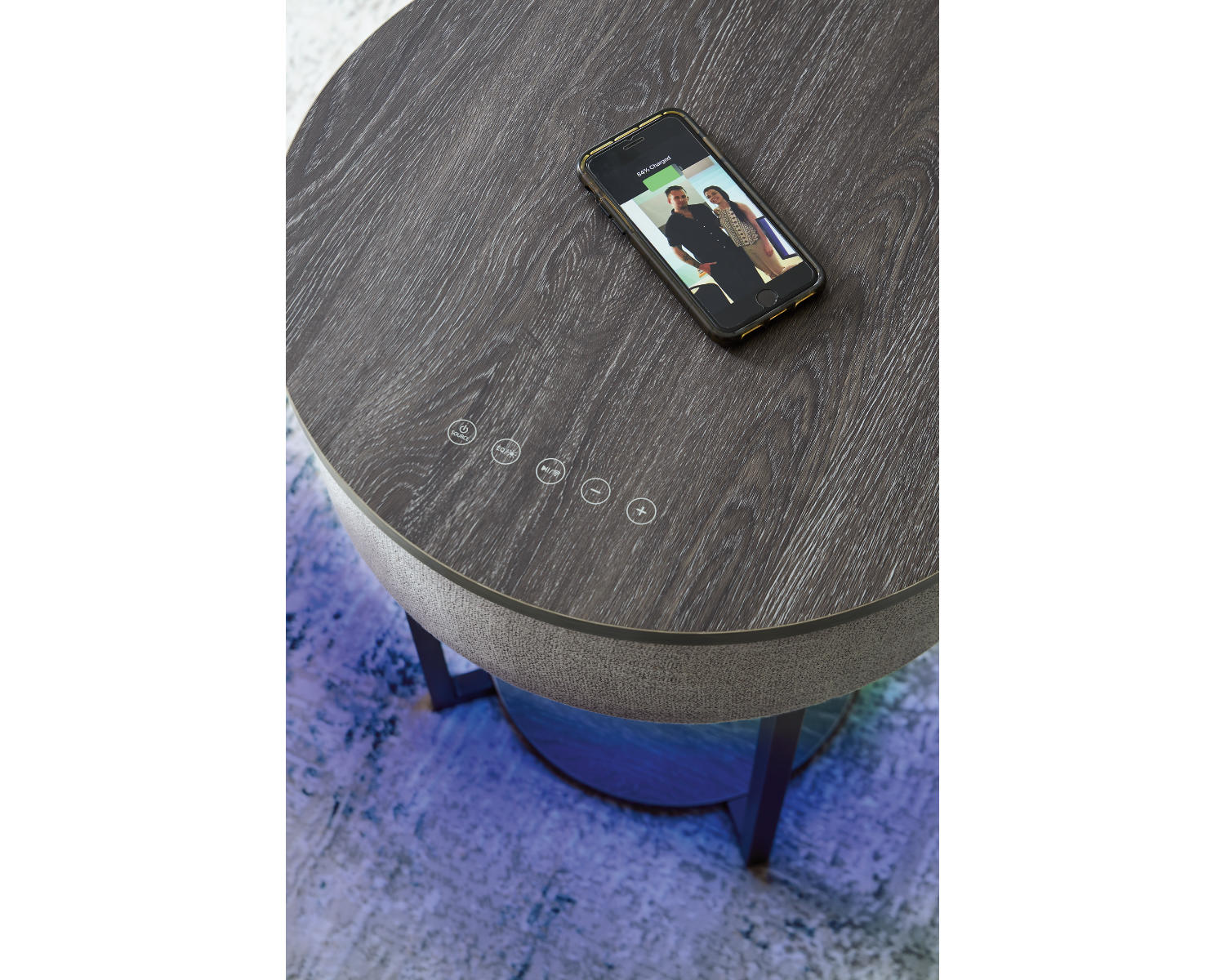 Sethlen Accent Table with Speaker