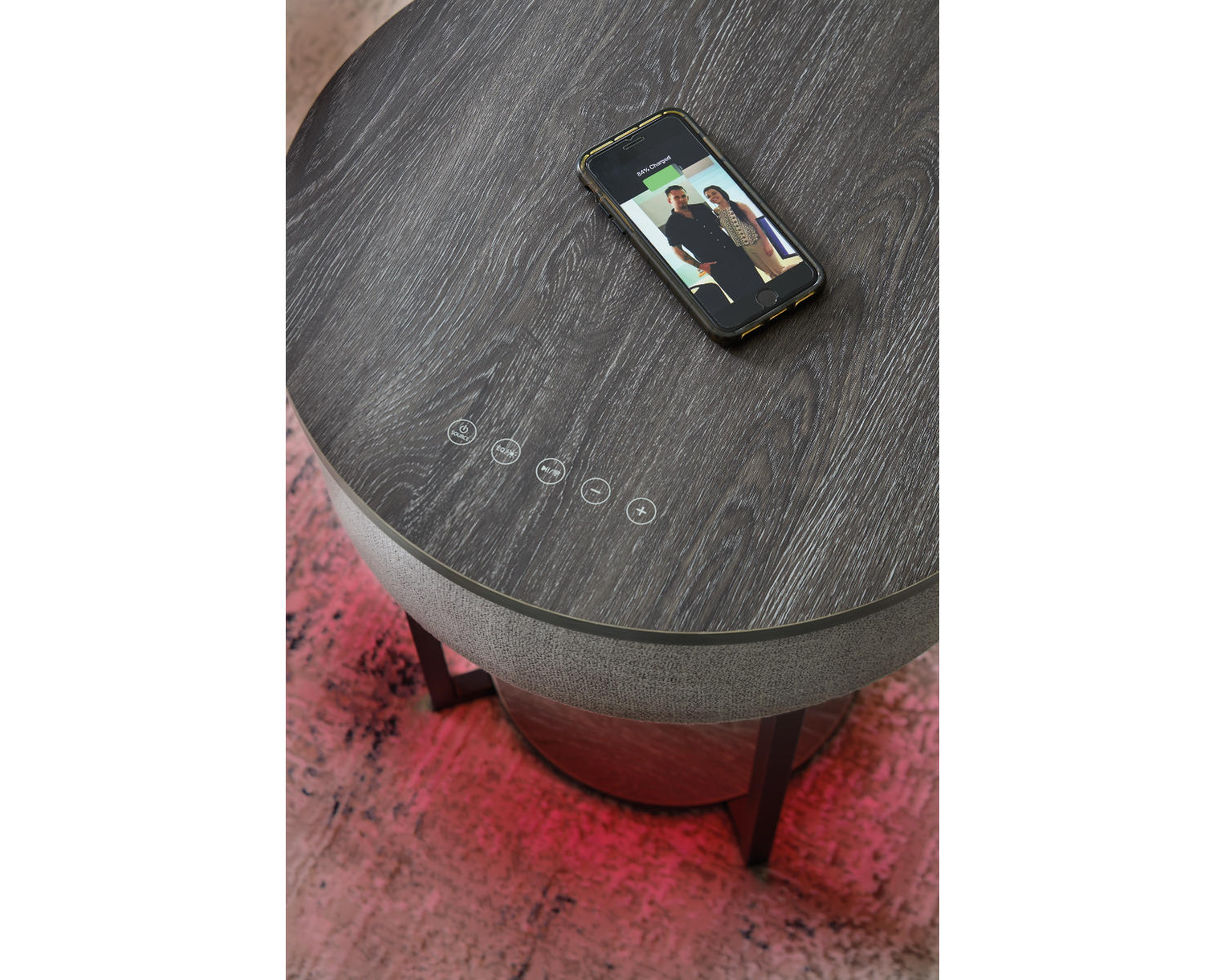 Sethlen Accent Table with Speaker