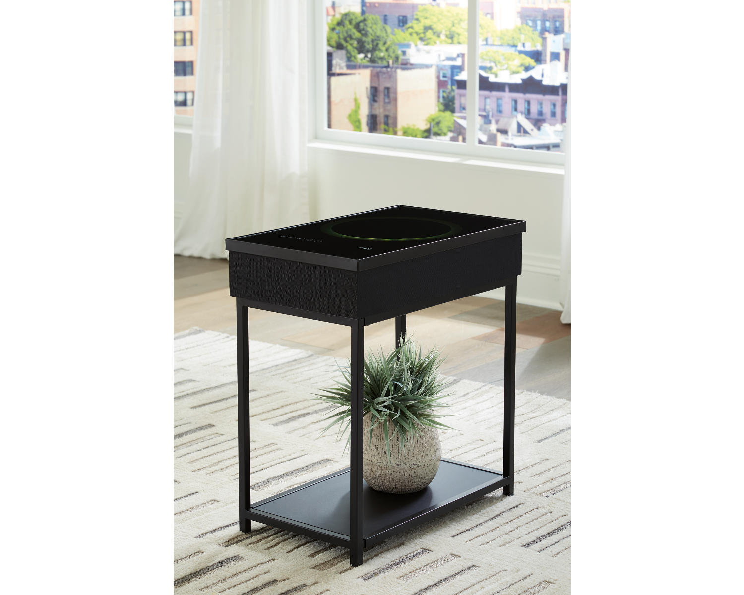 Gemmet Accent Table with Speaker