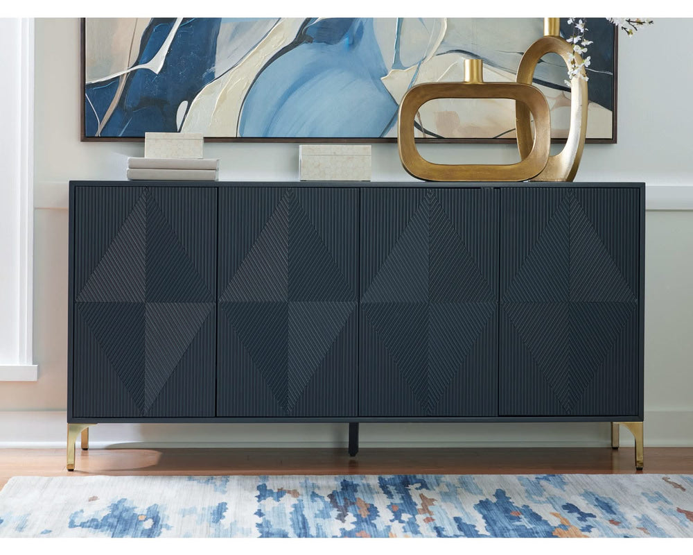 Loirwick Accent Cabinet