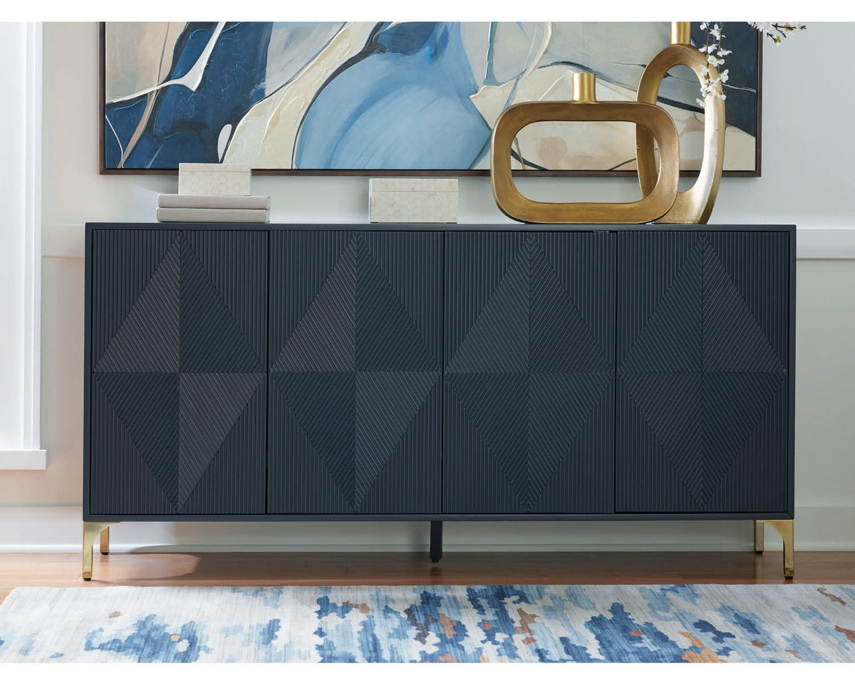 Loirwick Accent Cabinet