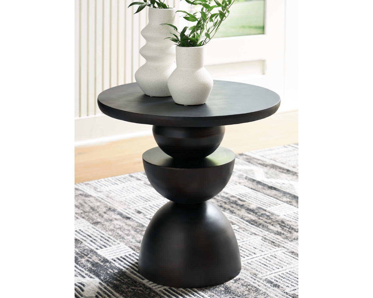 Kurtson Accent Table