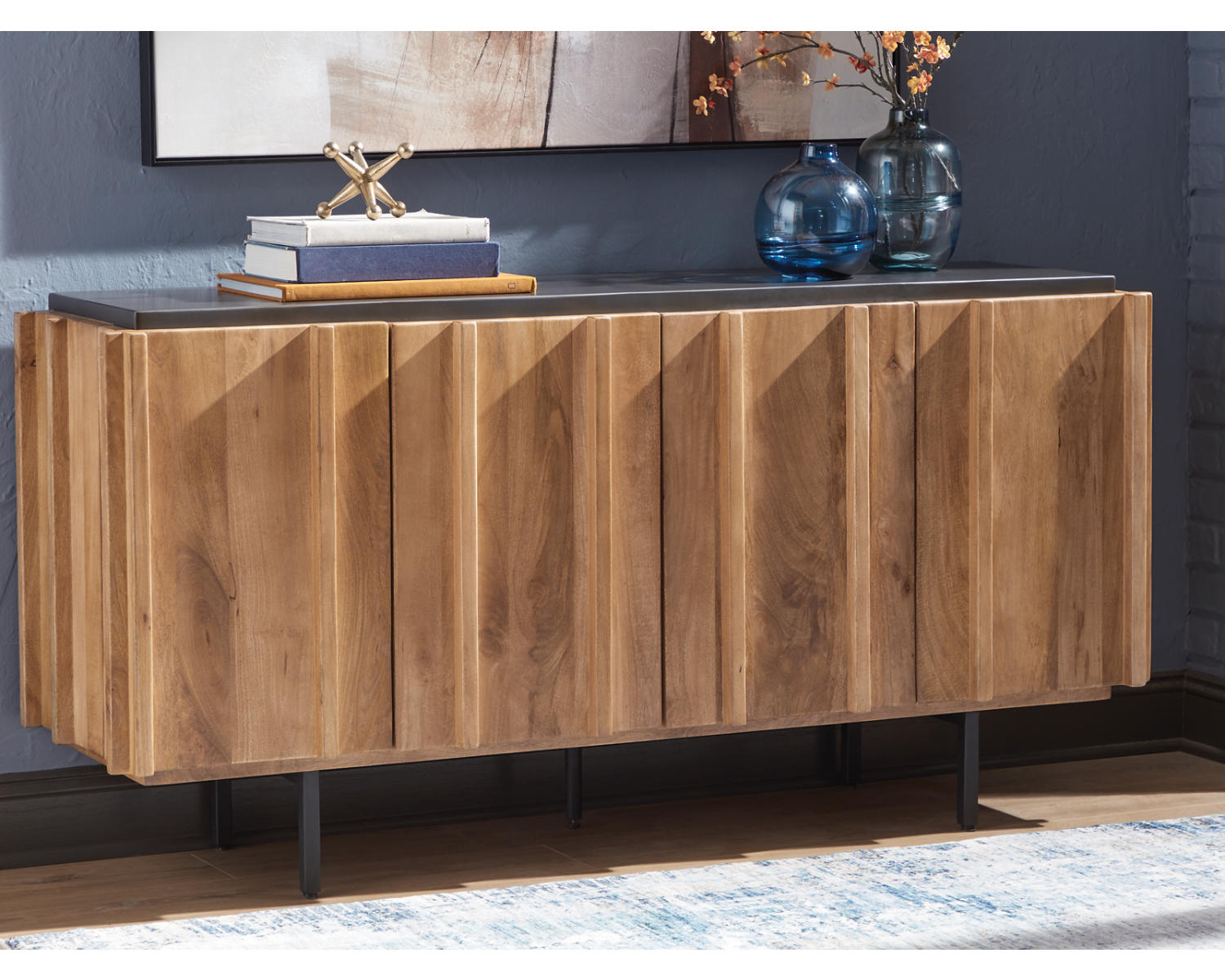 Quintavious Accent Cabinet
