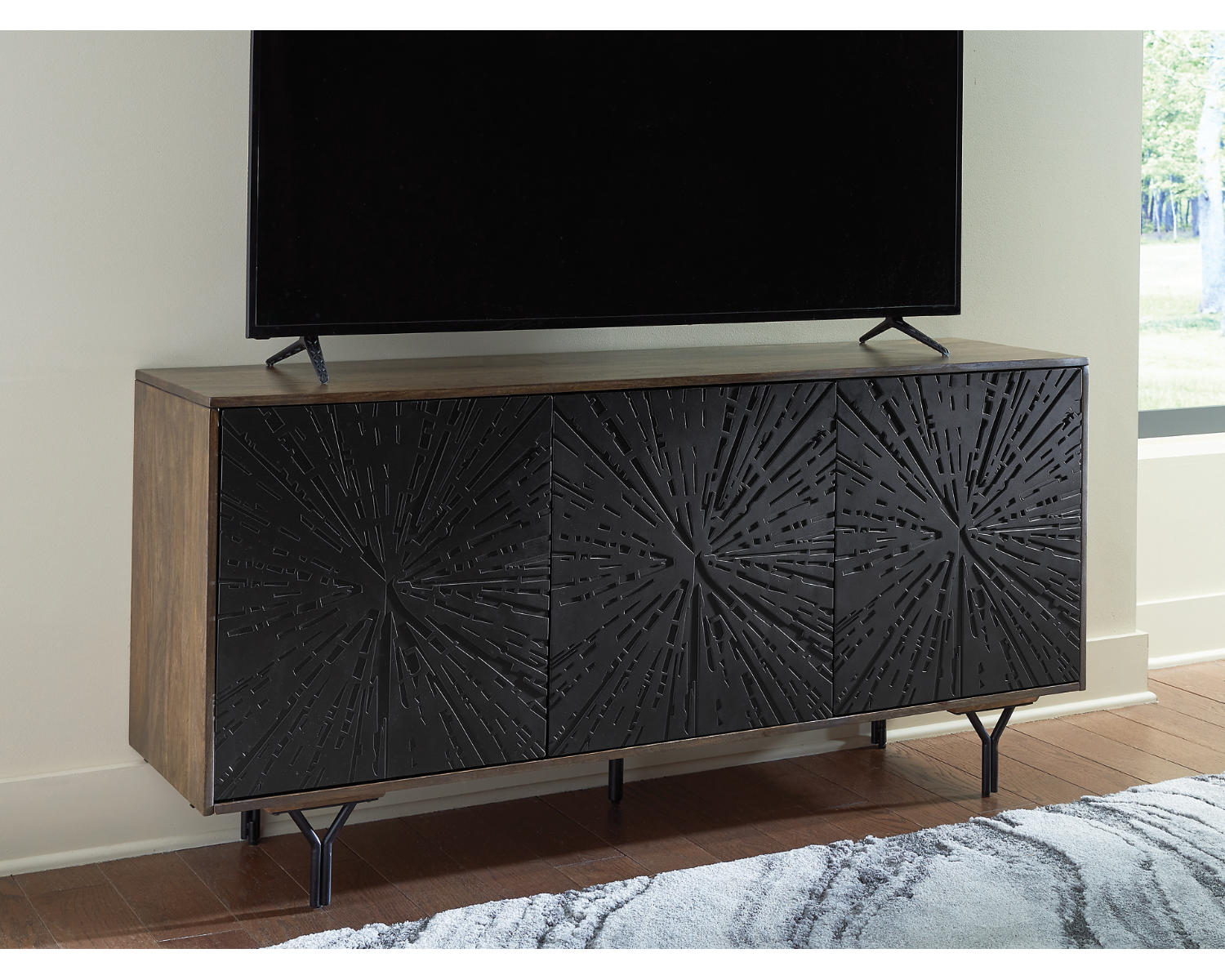 Lavinmont Accent Cabinet