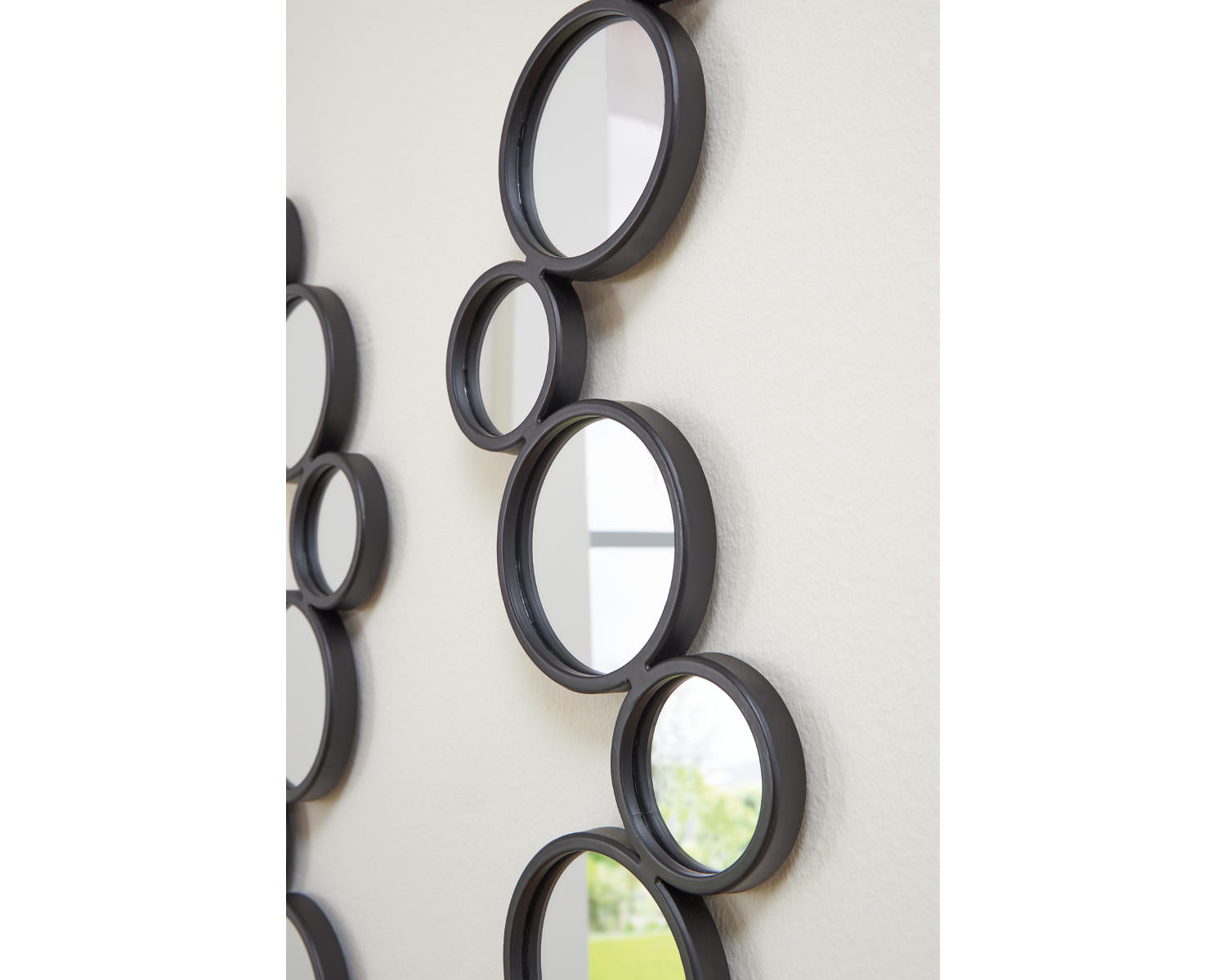 Vinler Accent Mirror Set (Set of 2)