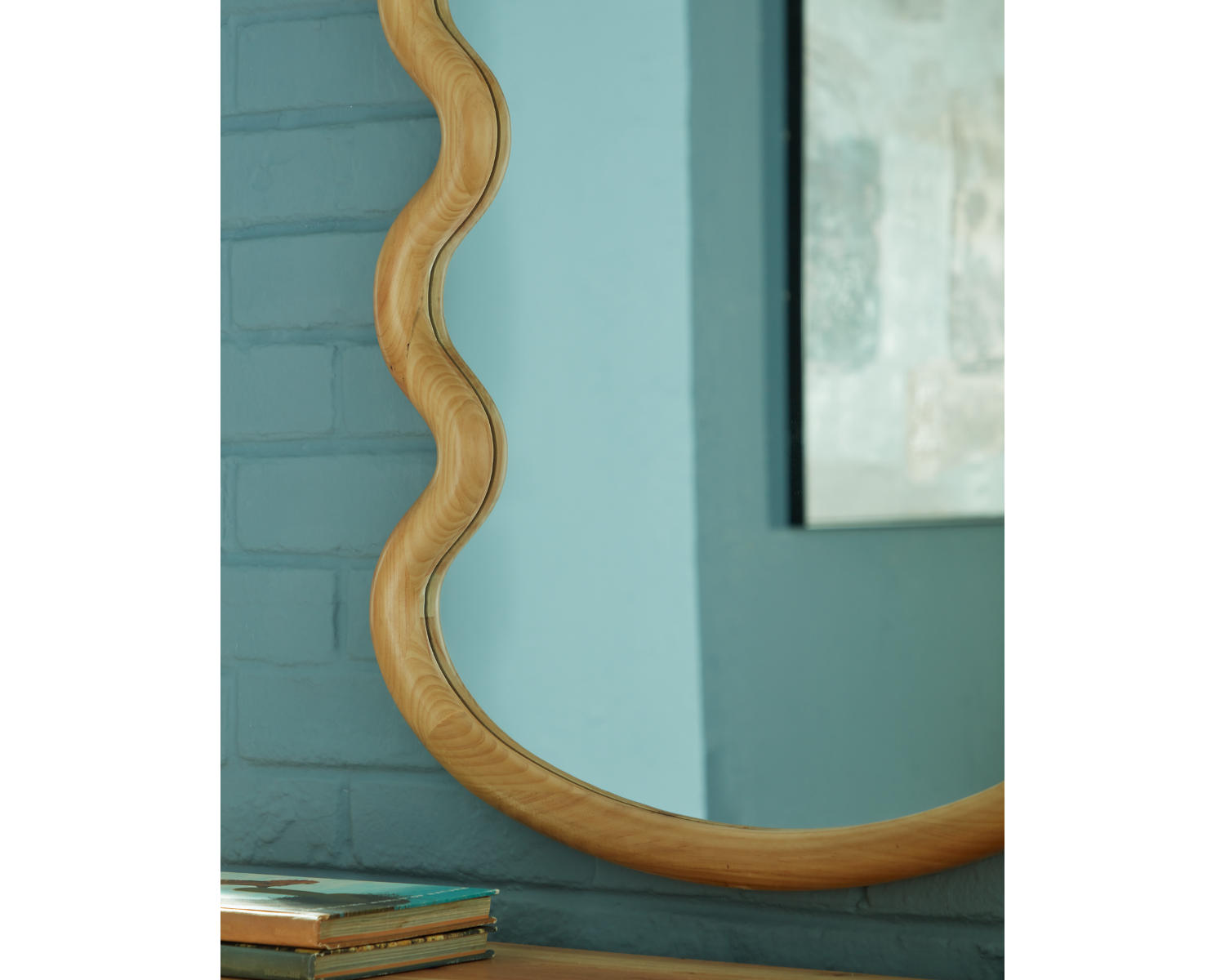 Serendis Accent Mirror