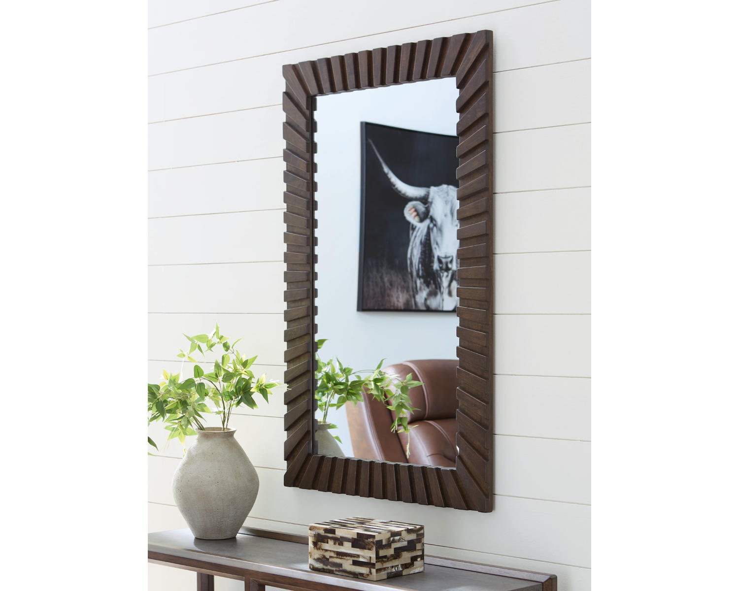 Advin Accent Mirror