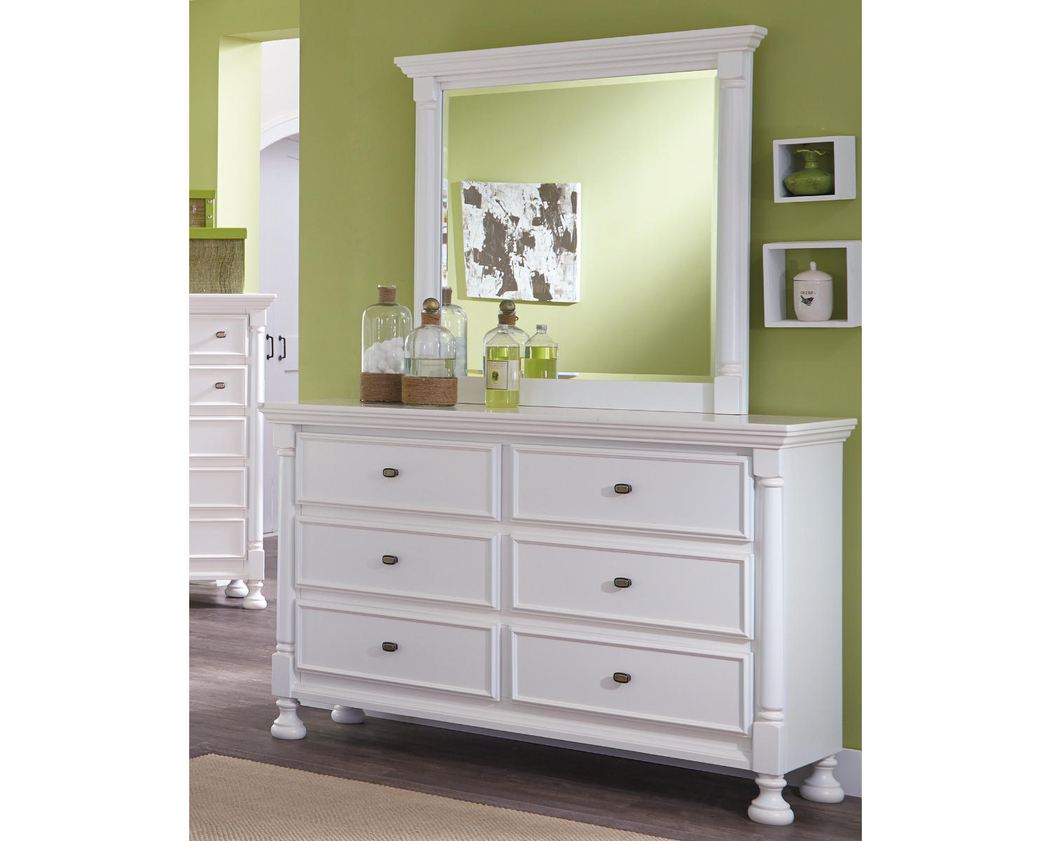 Kaslyn Dresser and Mirror
