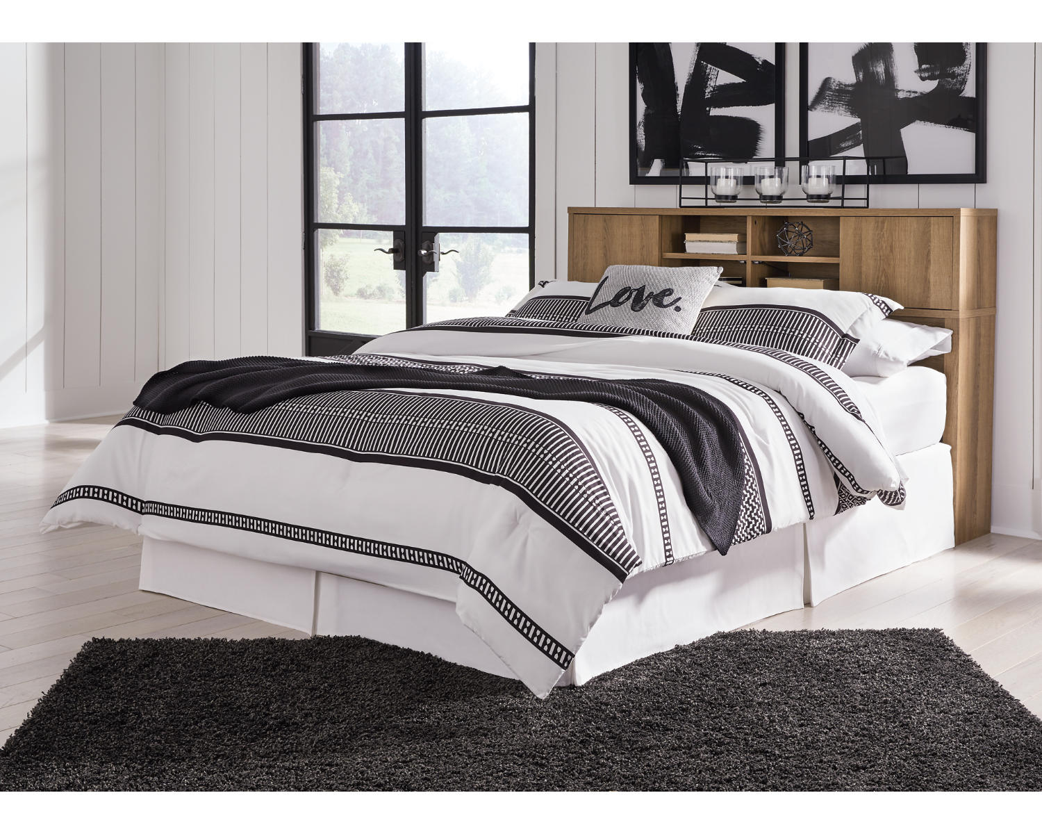 Thadamere Queen Storage Headboard