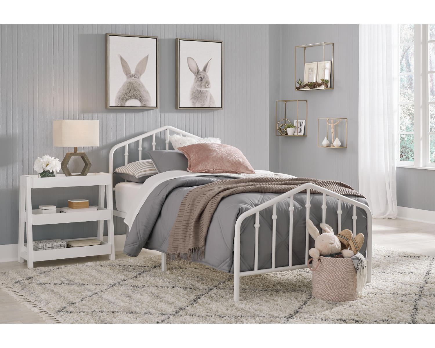 Trentlore Twin Metal Bed