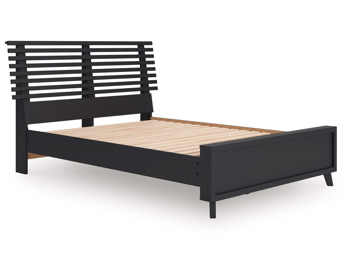 Danziar Full Slat Panel Bed