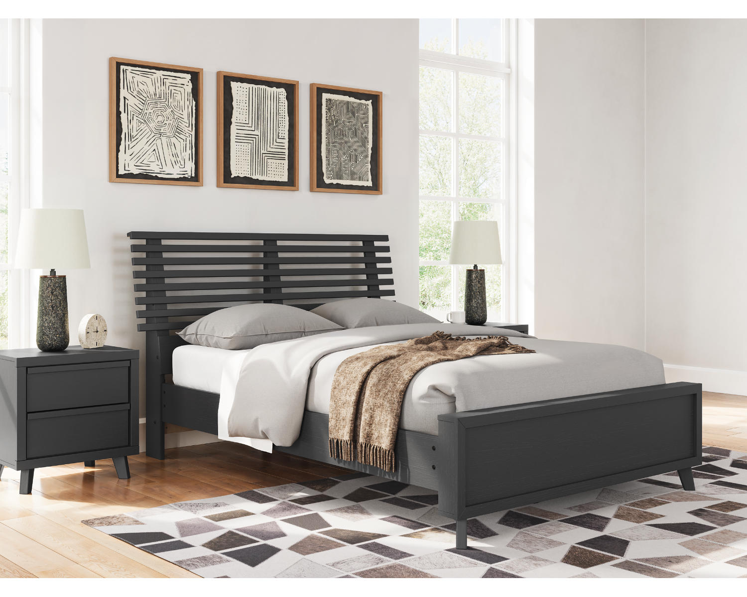 Danziar Full Slat Panel Bed
