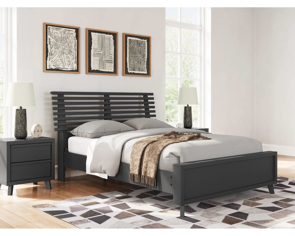 Danziar Full Slat Panel Bed
