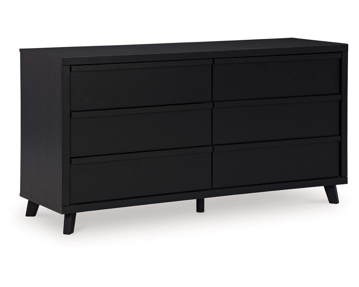 Danziar Dresser