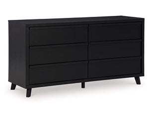 Danziar Dresser