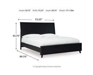 Cama Queen con paneles, cómoda y mesita de noche Danziar