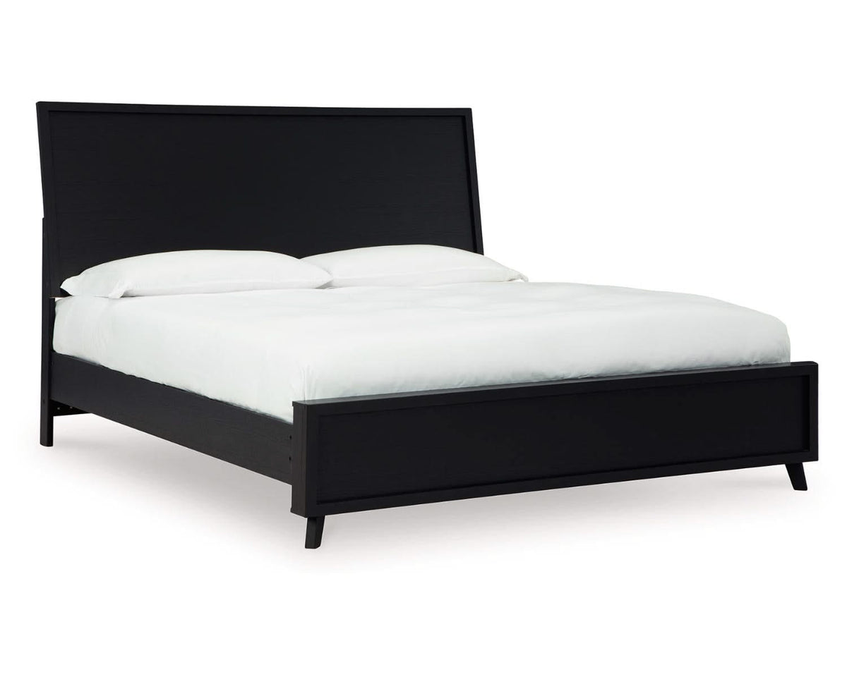 Cama King Danziar con paneles, cómoda y dos mesitas de noche