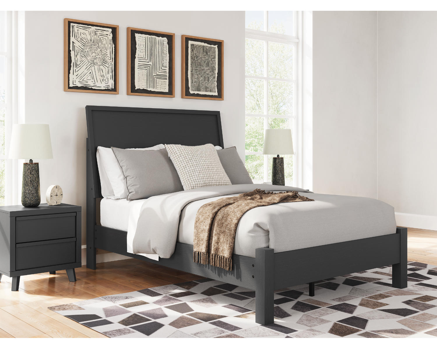 Danziar Full Panel Bed