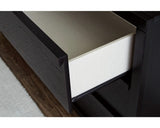 Danziar Dresser