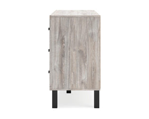 Vessalli Dresser