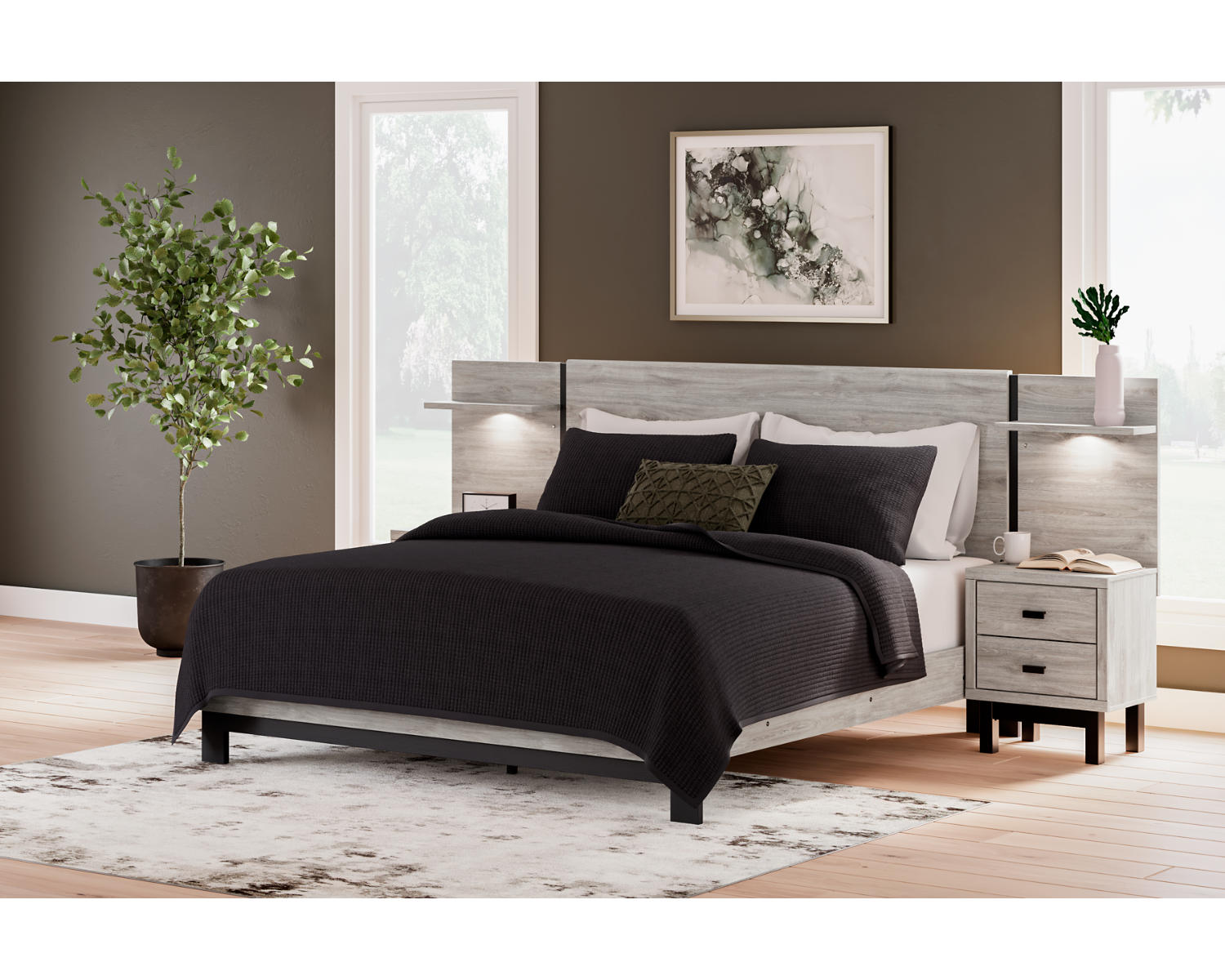 Vessalli King Panel Bed with Extensions
