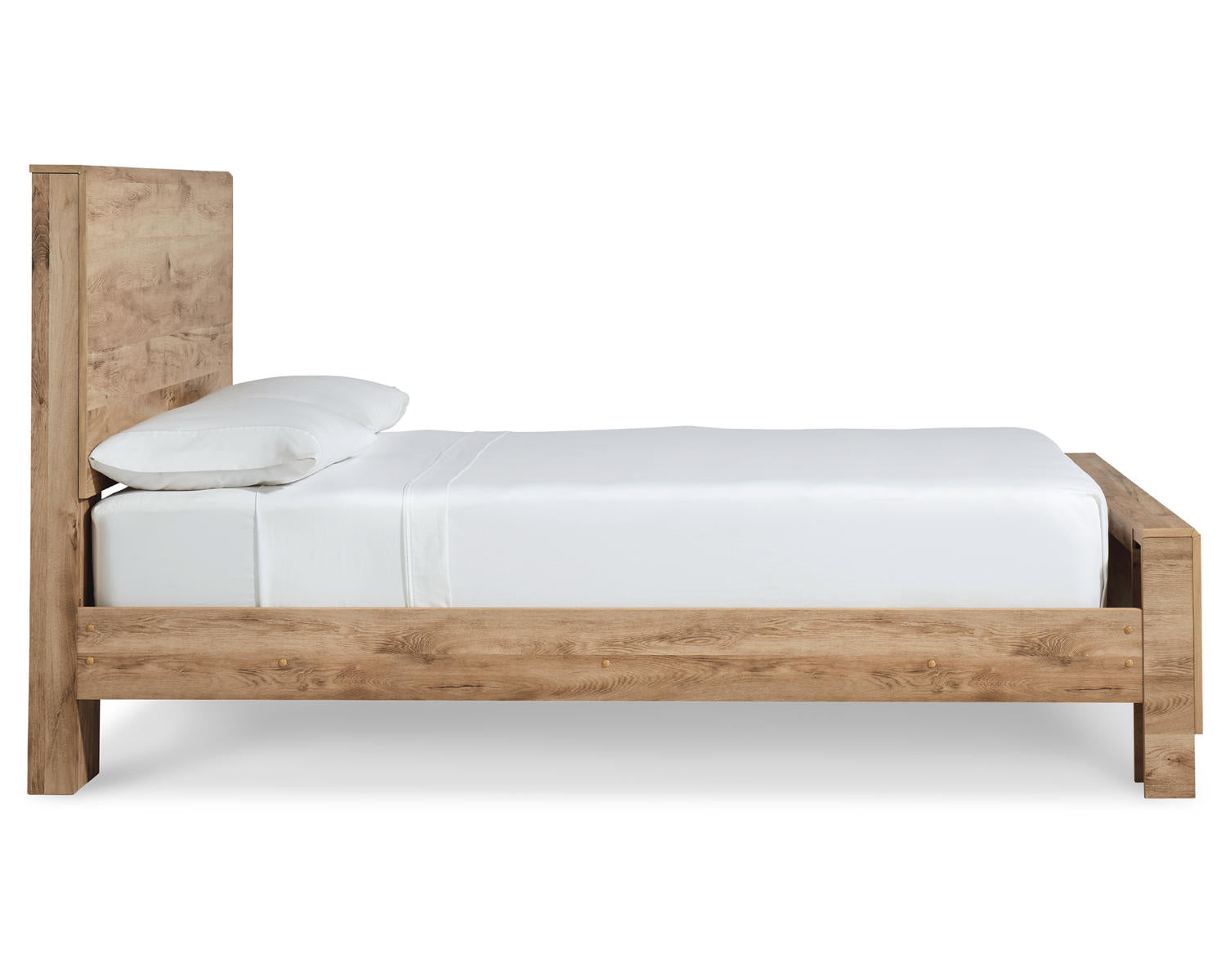Hyanna King Panel Bed, Dresser, Mirror, and Nightstand