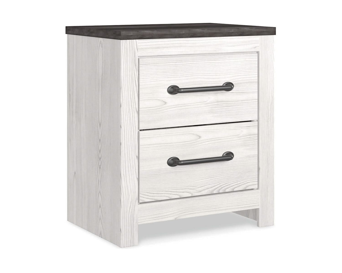 Gerridan King Panel Bed with Mirrored Dresser and Nightstand