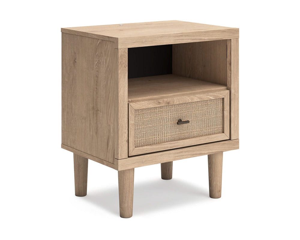 Cama tapizada Cielden Queen, cómoda y dos mesitas de noche