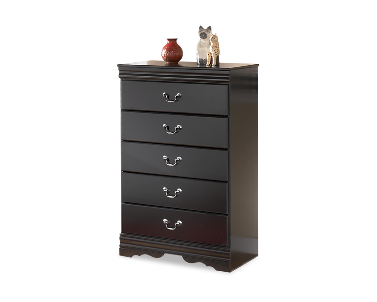 Huey Vineyard Full Sleigh Bed, Chest and 2 Nightstands