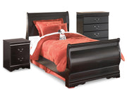 Huey Vineyard Twin Sleigh Bed with Chest of Drawers and Nightstand