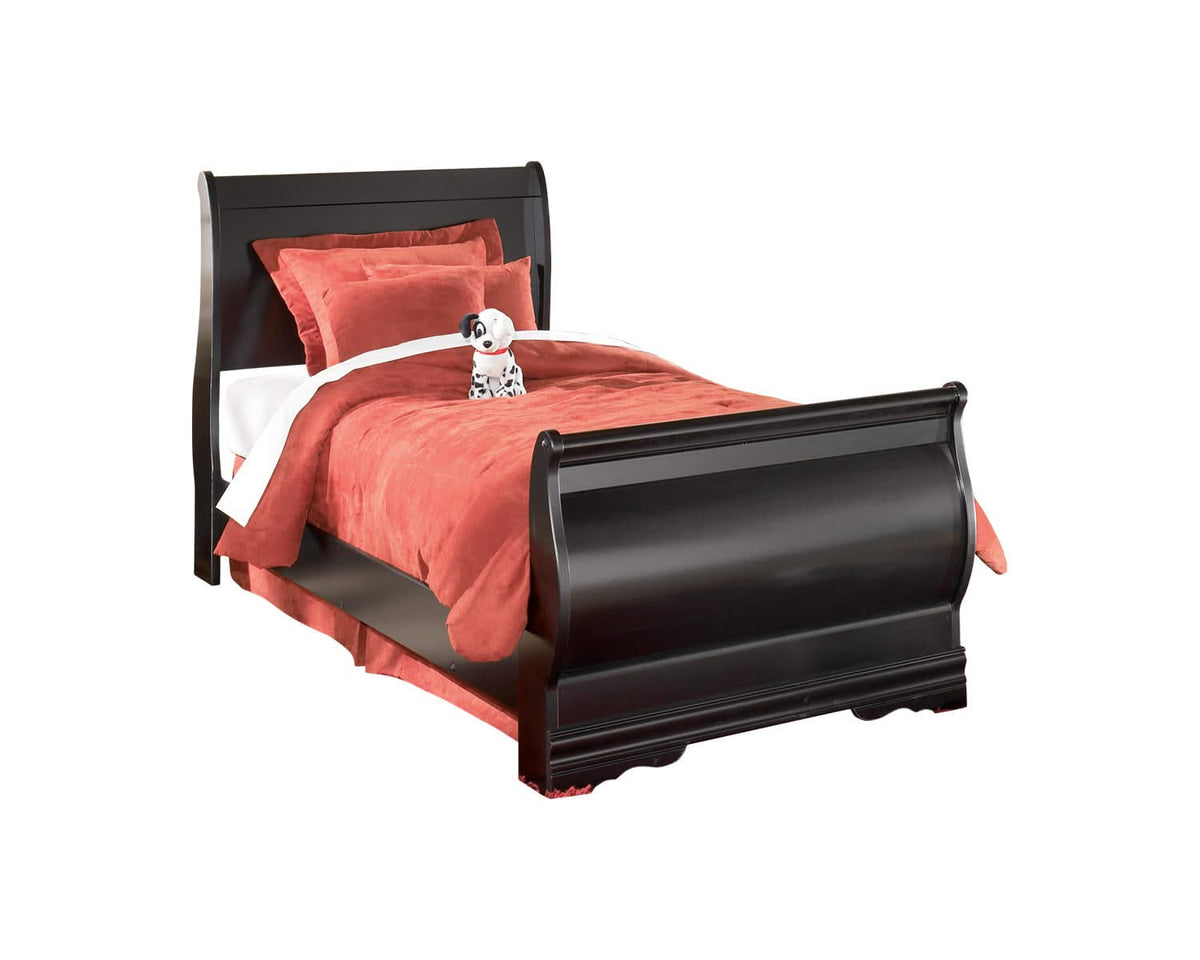 Cama doble estilo trineo Huey Vineyard con tocador y espejo