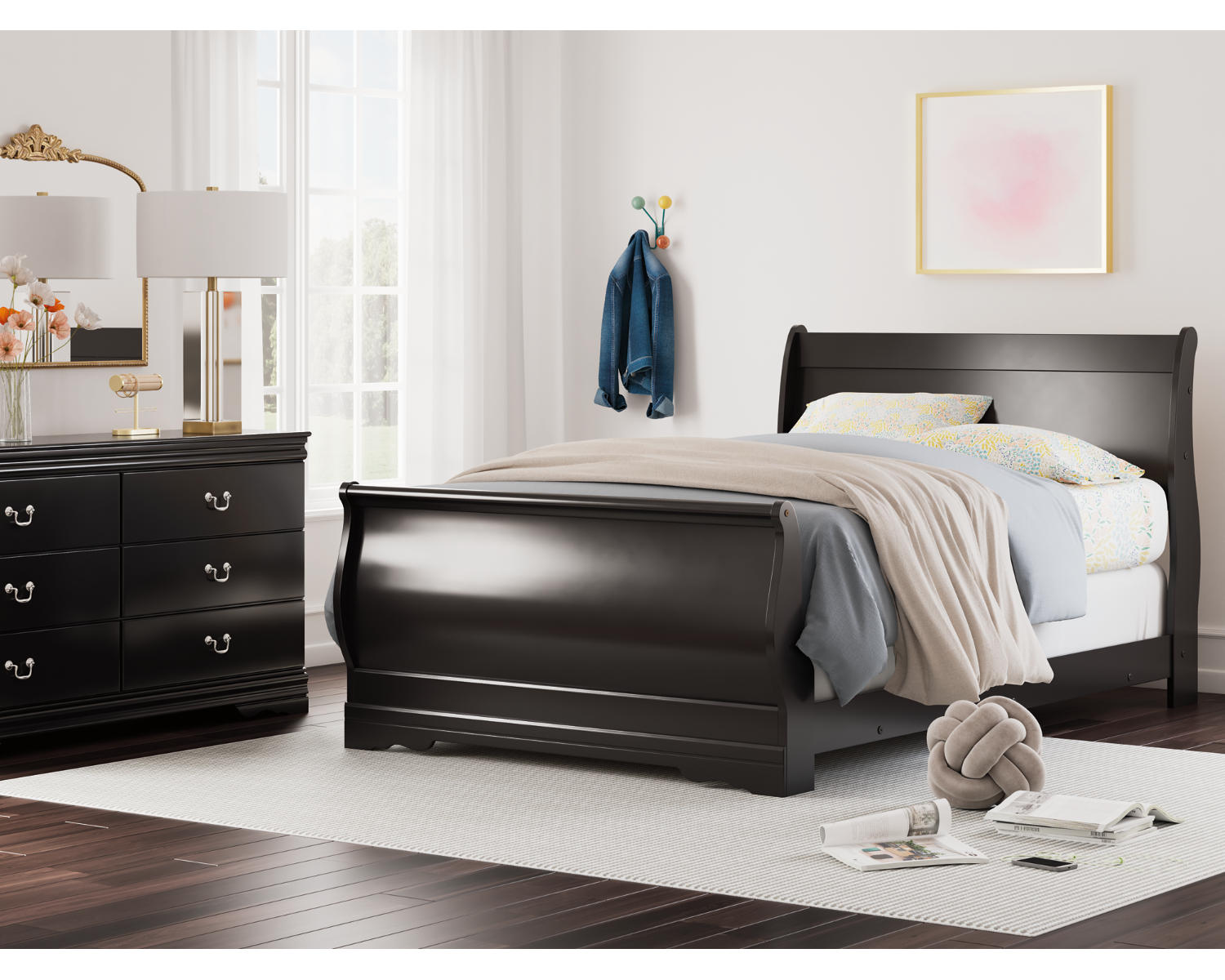 Huey Vineyard Full Sleigh Bed