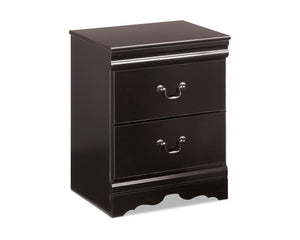 Huey Vineyard Full Sleigh Bed, Dresser, Mirror, Chest and Nightstand