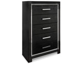 Cama tamaño queen Kaydell con paneles, tocador, espejo, cómoda y mesita de noche