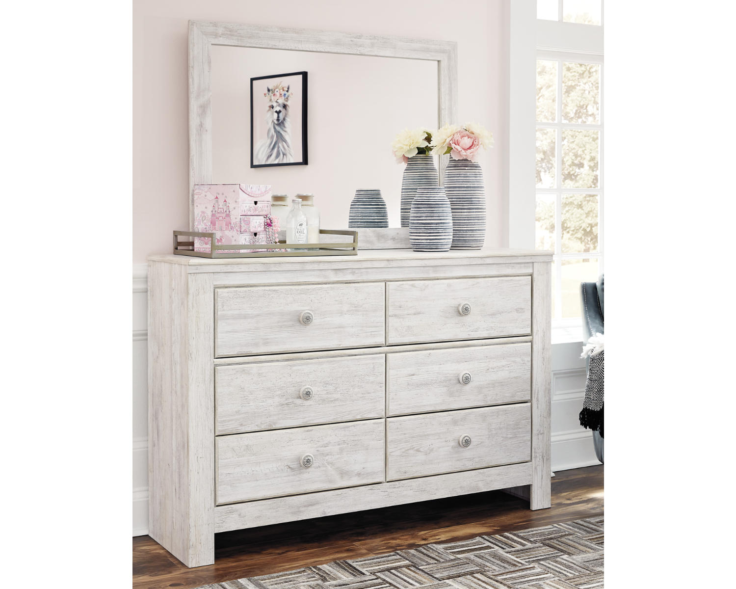 Paxberry Twin Panel Bed, Chest and Nightstand