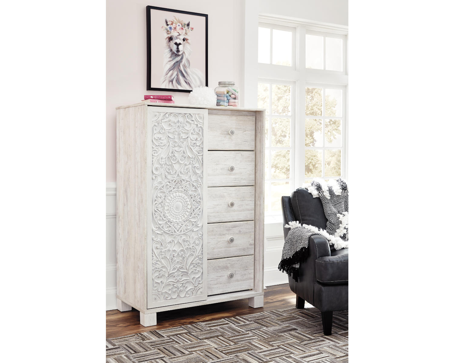 Paxberry Queen Panel Bed, Dresser, Mirror,  Chest and Nightstand