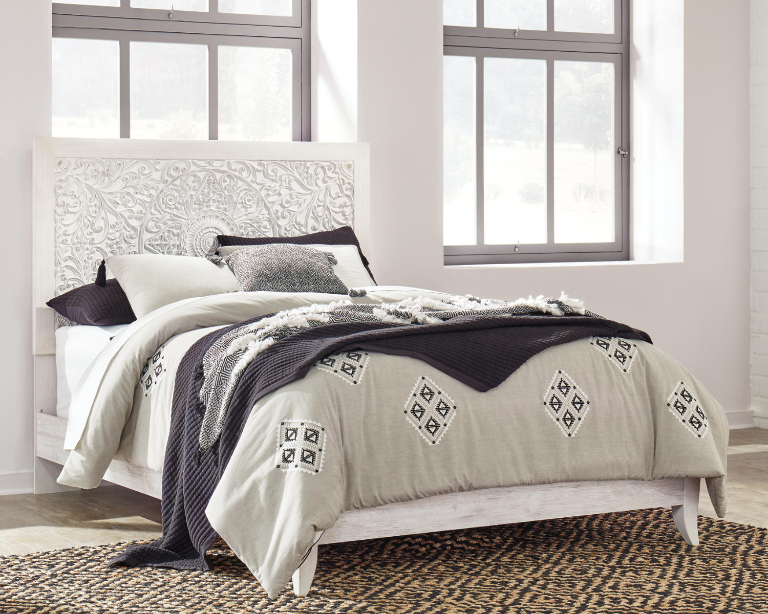 Paxberry Queen Panel Bed, Dresser, Mirror, Chest and 2 Nightstands