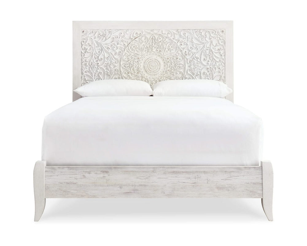 Cama Queen con paneles, tocador y espejo Paxberry
